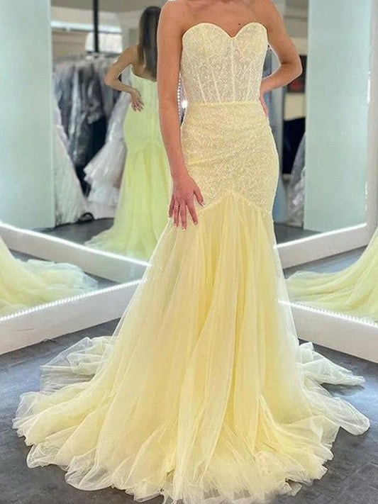 Sheath/Column Tulle Ruffles Sweetheart Sleeveless Sweep/Brush Train Prom Dress