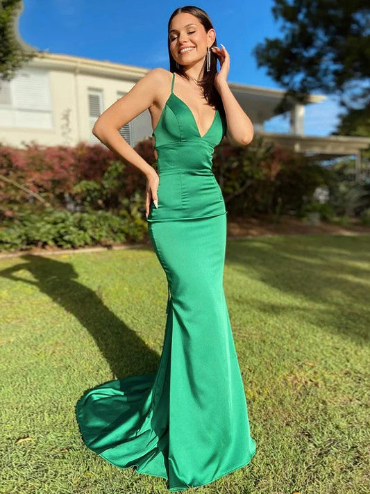 Sheath/Column Silk like Satin V-neck Sleeveless Sweep/Brush Train Prom Dress