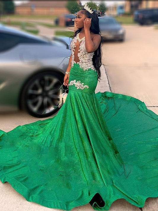 Trumpet/Mermaid Silk like Satin Applique Scoop Sleeveless Chapel Train Prom Dress