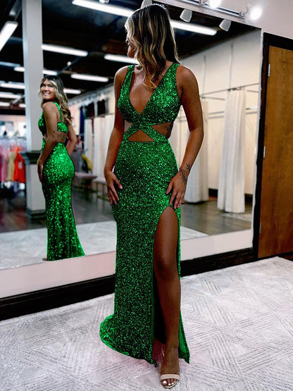 Sheath/Column Velvet Sequins V-neck Sleeveless Sweep/Brush Train Prom Dress