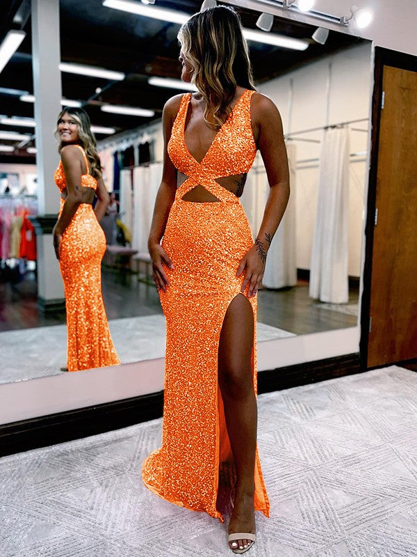 Sheath/Column Velvet Sequins V-neck Sleeveless Sweep/Brush Train Prom Dress