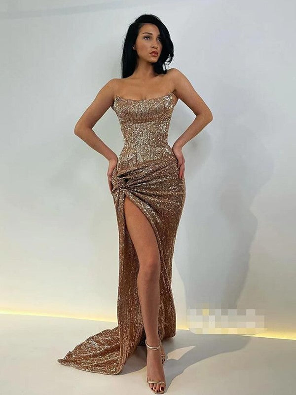 Sheath/Column Strapless Sleeveless Court Train Prom Dress
