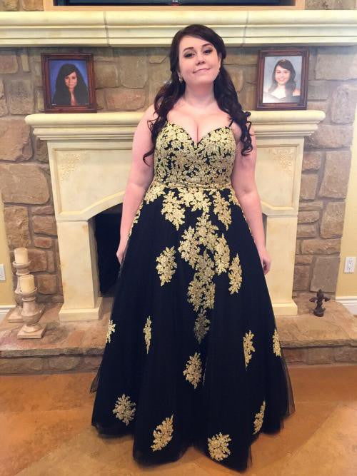 Ball Gown Spaghetti Straps Sleeveless With Applique Floor-Length Tulle Plus Size Prom Dress