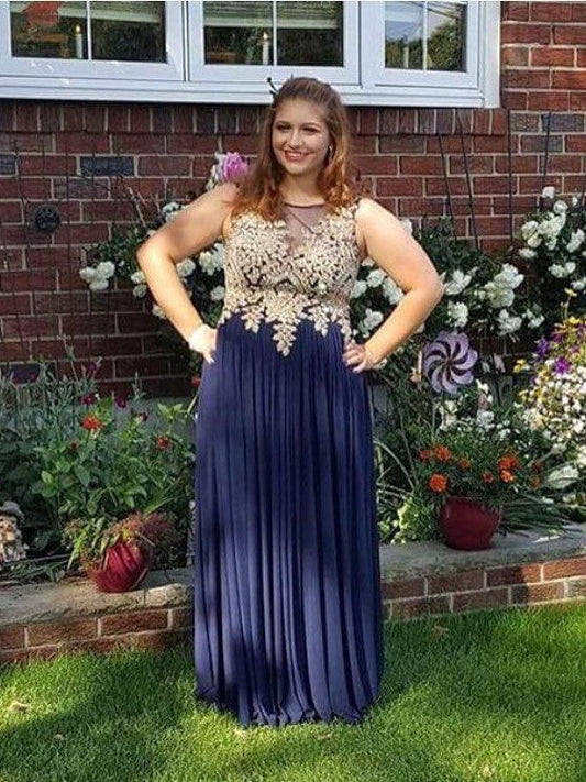A-Line Scoop Sleeveless With Applique Floor-Length Chiffon Plus Size Prom Dress