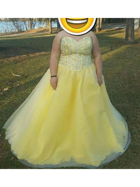 A-Line Sweetheart Sleeveless With Beading Floor-Length Tulle Plus Size Prom Dress