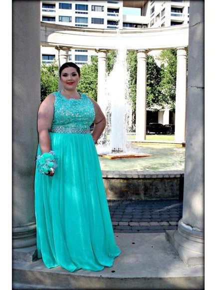 A-Line Scoop Sleeveless With Applique Floor-Length Chiffon Plus Size Prom Dress