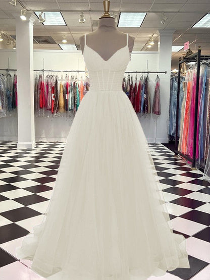 A-Line/Princess Tulle Ruffles V-neck Sleeveless Sweep/Brush Train Prom Dress