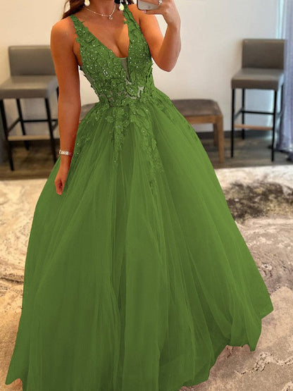 Ball Gown Tulle Applique V-neck Sleeveless Floor-Length Prom Dress
