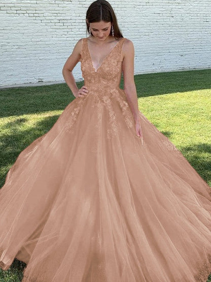 A-Line/Princess Tulle Applique V-neck Sleeveless Sweep/Brush Train Prom Dress