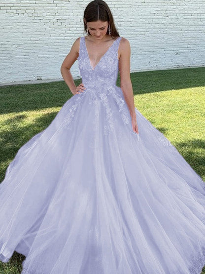 A-Line/Princess Tulle Applique V-neck Sleeveless Sweep/Brush Train Prom Dress