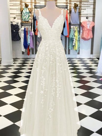 A-Line Sleeveless V-neck Floor-Length With Applique Tulle Prom Dress