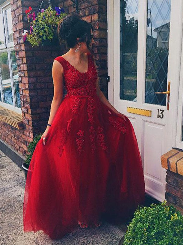 A-Line V-neck Sleeveless Floor-Length With Applique Tulle Prom Dress