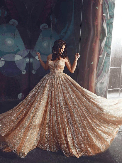 A-Line/Princess Spaghetti Straps Tulle Sequin Sleeveless Court Train Prom Dress