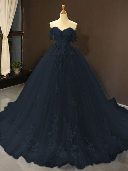 Ball Gown Tulle Off-the-Shoulder Sleeveless Applique Chapel Train Prom Dress