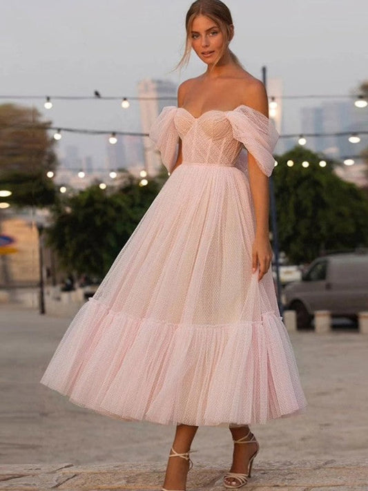 A-Line/Princess Tulle Ruffles Off-the-Shoulder Sleeveless Tea-Length Homecoming Prom Dress