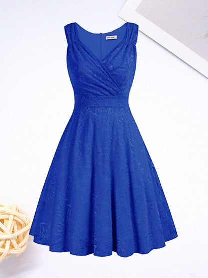 A-Line/Princess Lace Ruched V-neck Sleeveless Short/Mini Homecoming Prom Dress