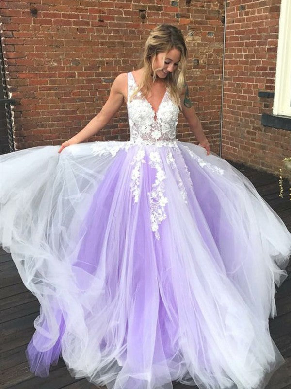 Gorgeous Lilac A-Line Tulle Applique V-neck Sleeveless Sweep/Brush Train Prom Dress