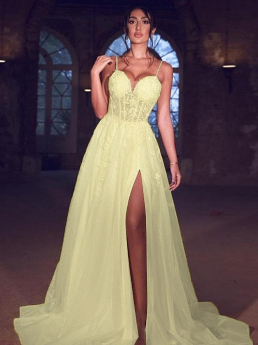 Lovely Daffodil A-Line Lace Applique Sweetheart Sleeveless Sweep/Brush Train Corset Prom Dress