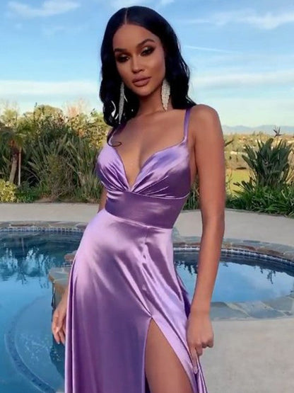 Dancing Queen A-Line Silk like Satin Ruched V-neck Sleeveless Sweep/Brush Train Prom Dress