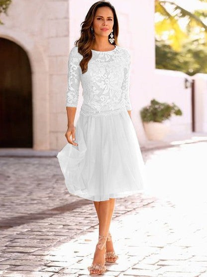 A-Line/Princess Tulle Applique Scoop 3/4 Sleeves Knee-Length Mother of the Bride Dress