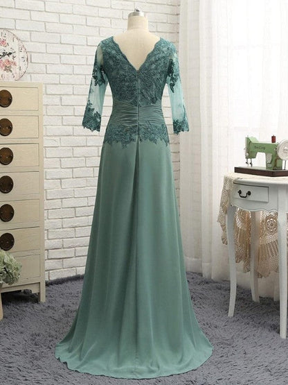 A-Line/Princess Chiffon Applique Scoop 3/4 Sleeves Sweep/Brush Train Mother of the Bride Dress