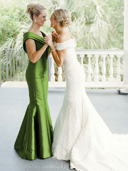 Sheath/Column Satin Ruffles V-neck Sleeveless Floor-Length Mother of the Bride Dress