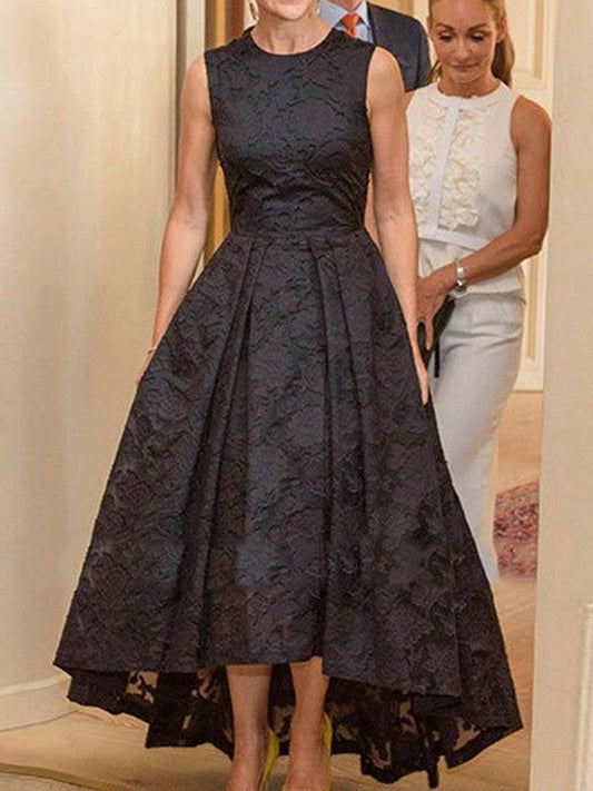 A-Line/Princess Lace Ruffles Scoop Sleeveless Asymmetrical Mother of the Bride Dress