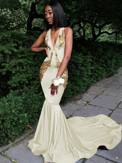 Memorable Magic Mermaid Silk like Satin Applique V-neck Sleeveless Chapel Train Prom Dress