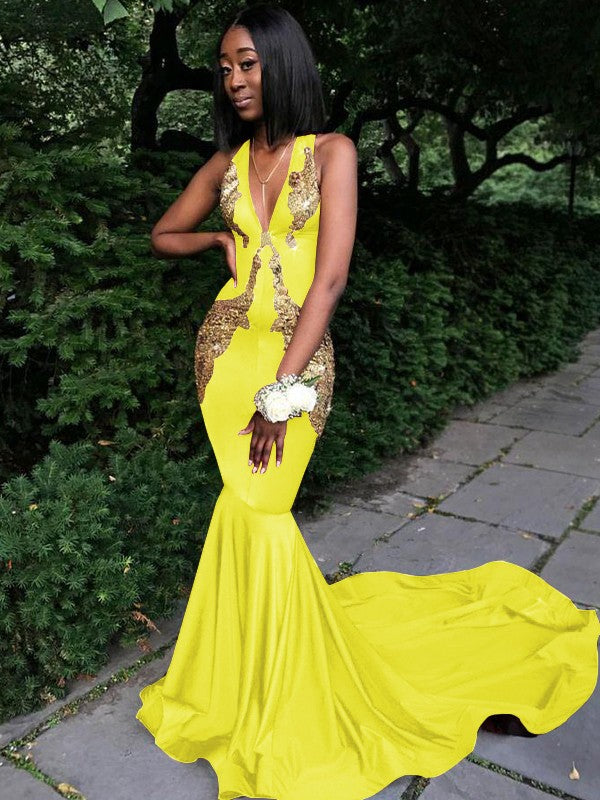 Memorable Magic Mermaid Silk like Satin Applique V-neck Sleeveless Chapel Train Prom Dress