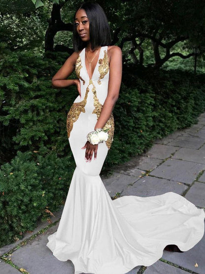 Memorable Magic Mermaid Silk like Satin Applique V-neck Sleeveless Chapel Train Prom Dress