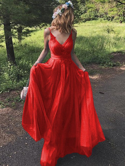 A-Line/Princess Tulle Applique V-neck Sleeveless Sweep/Brush Train Prom Dress
