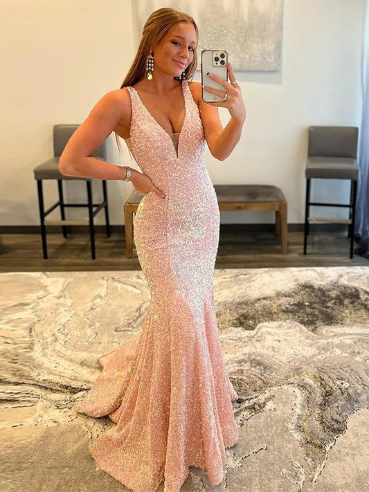 Sheath/Column Velvet Sequins Ruffles V-neck Sleeveless Sweep/Brush Train Prom Dress