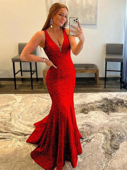Sheath/Column Velvet Sequins Ruffles V-neck Sleeveless Sweep/Brush Train Prom Dress