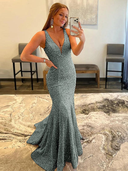 Sheath/Column Velvet Sequins Ruffles V-neck Sleeveless Sweep/Brush Train Prom Dress
