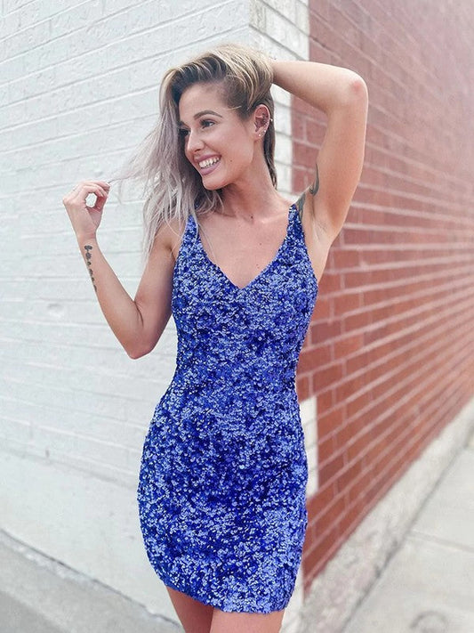 Sheath/Column Velvet Sequins V-neck Sleeveless Short/Mini Homecoming Dress