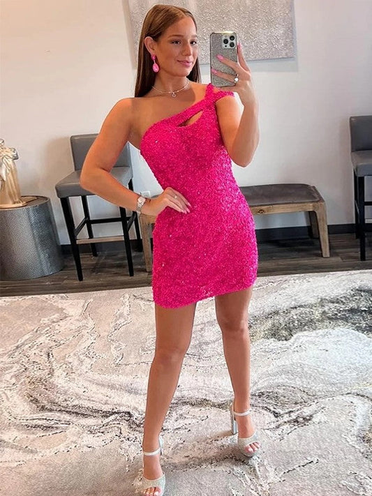 Sheath/Column Velvet Sequins One-Shoulder Sleeveless Short/Mini Homecoming Dress
