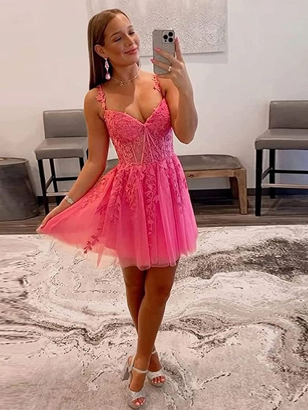 A-Line/Princess Lace Applique V-neck Sleeveless Short/Mini Homecoming Dress