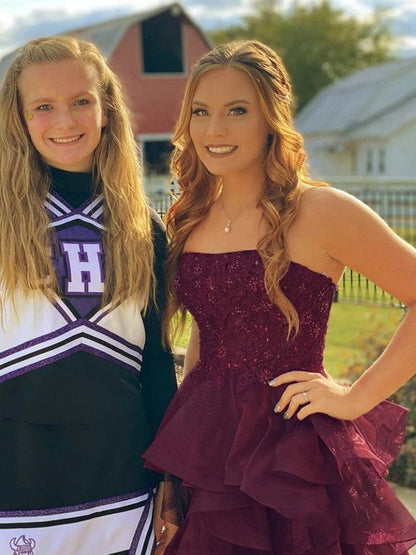 A-Line/Princess Tulle Ruffles Strapless Sleeveless Short/Mini Homecoming Dress