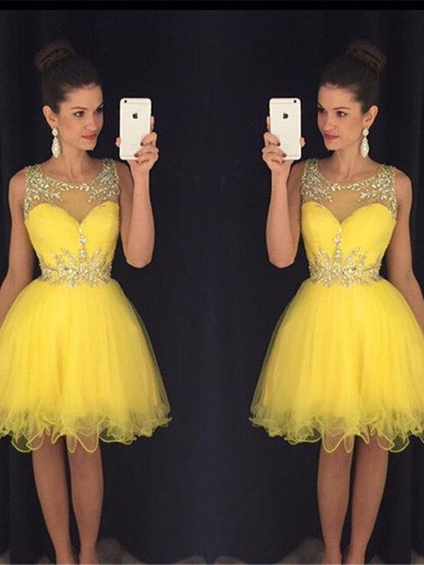 A-Line Tulle Scoop Sleeveless Short/Mini With Beading Homecoming Dress